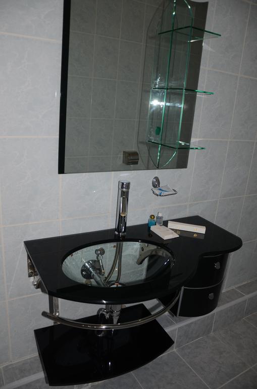 Saryarka Hotel Astana Phòng bức ảnh